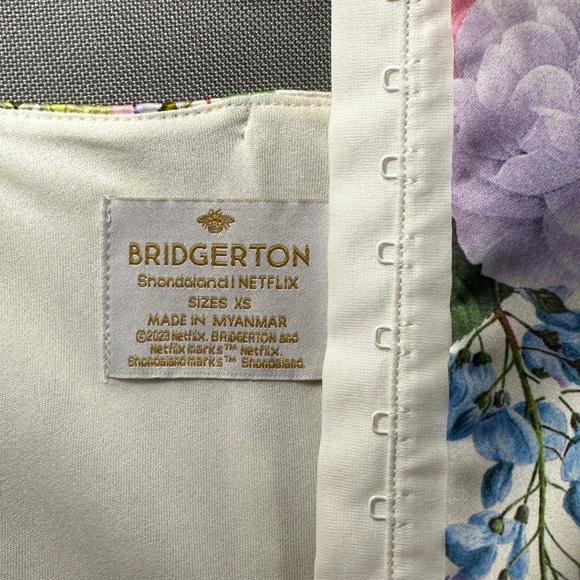 Rare primark x bridgerton corset! Xs - Picture 5 of 5